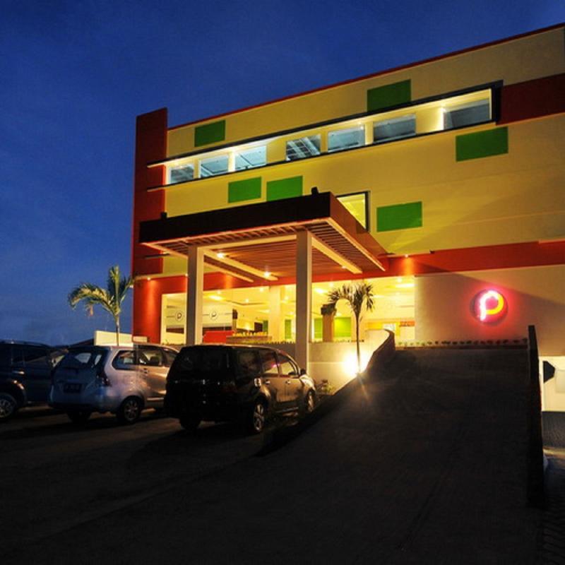 Pratama Hotel & Convention Mataram Bagian luar foto