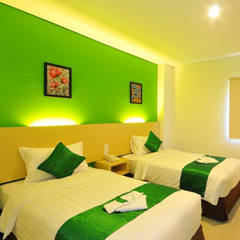 Pratama Hotel & Convention Mataram Bagian luar foto